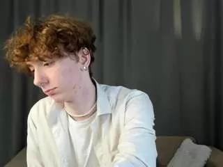 thomas-ron on CamSoda