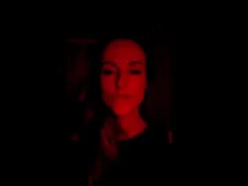 _lullaby_ on Chaturbate 