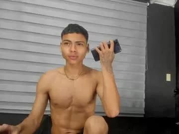 adam_piarse from Chaturbate