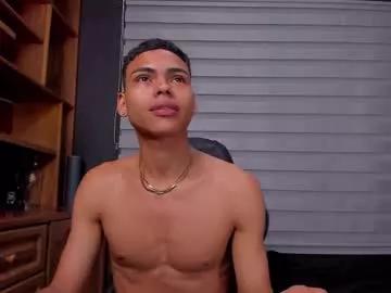 adam_piarse from Chaturbate