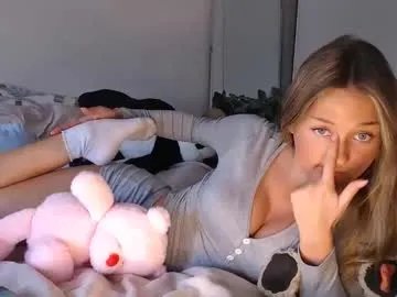 babylolabell on Chaturbate 