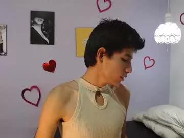 bellamy_094 from Chaturbate