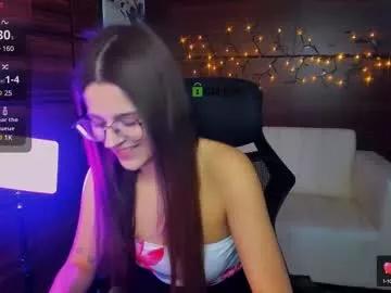 berry_alma from Chaturbate