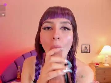 electraraptiss on Chaturbate 