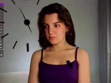 elenisuero on Chaturbate