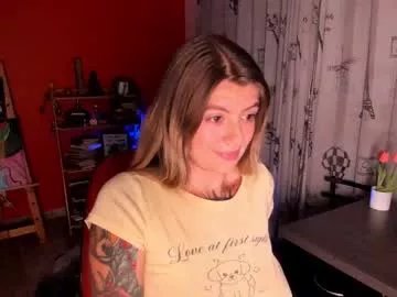 emmaa_hostt on Chaturbate 