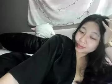 hiddenr0se model from Chaturbate