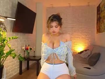 i_n_d_i_c_a from Chaturbate is Freechat