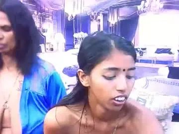 indiansexyslender4u2luv on Chaturbate 