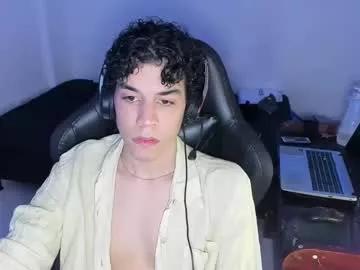 isidroglasc from Chaturbate