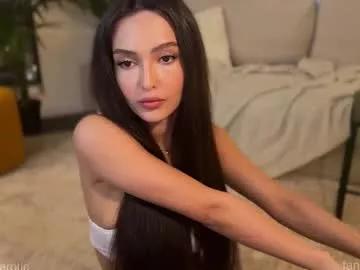 liliaah from Chaturbate