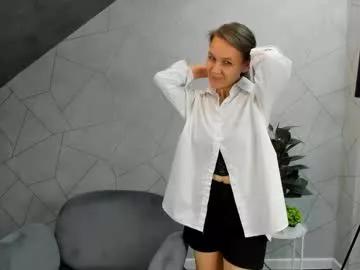 lillian_white1 from Chaturbate