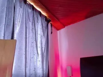 luccycollins_ on Chaturbate 