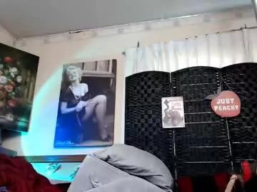 lusciouslibra82 from Chaturbate is Freechat