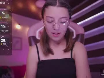 milly_kenner on Chaturbate 