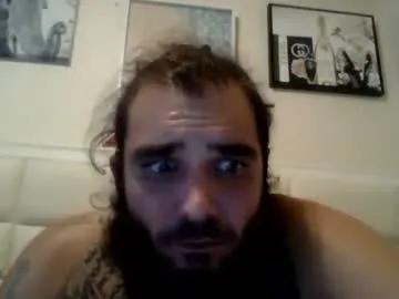 mommabearanpoppabear850 on Chaturbate 