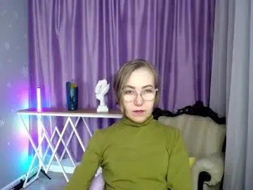 queen_a_n_i on Chaturbate 