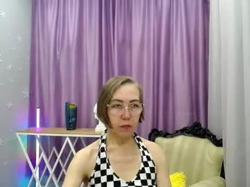 queen_a_n_i on Chaturbate 