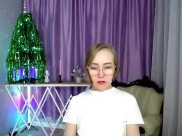 queen_a_n_i on Chaturbate 
