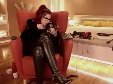 queen_manifest from Chaturbate