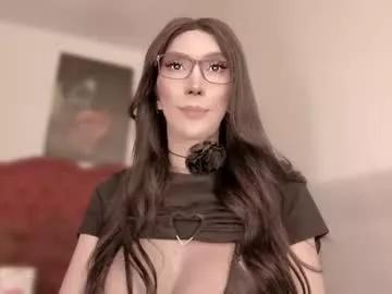 queenmaniacts from Chaturbate
