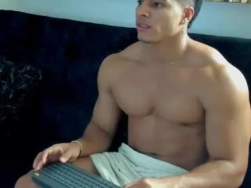 romano_kentt12 on Chaturbate