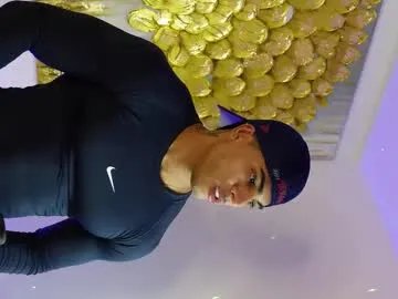 romano_kentt12 on Chaturbate