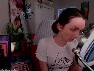veeweatherbee from Chaturbate