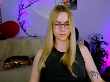 vivian_min on Chaturbate
