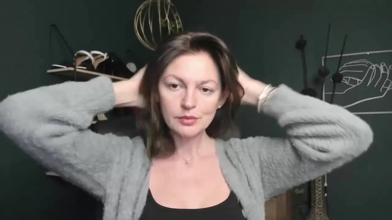 VivianTasty on Streamray 