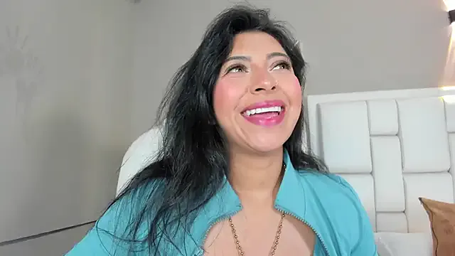 _BunnyNaugthy on StripChat