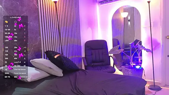 _Gaaia_ on StripChat