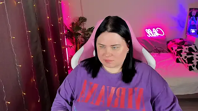 Akemi_BBW on StripChat