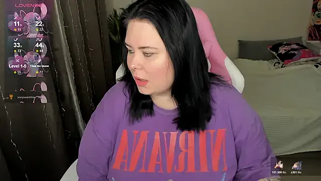 Akemi_BBW on StripChat