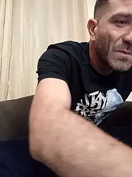 Alexdaniel89 on StripChat