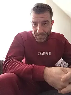 Alexdaniel89 on StripChat