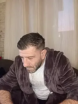 Alexdaniel89 on StripChat