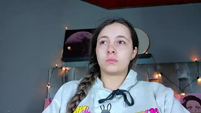 AmbarHills_1 on StripChat 