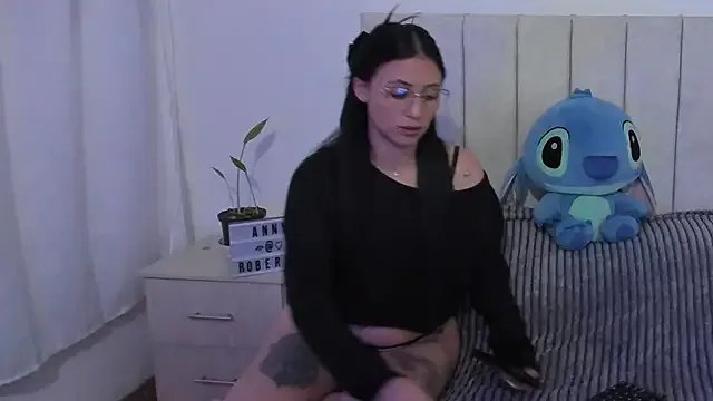 anny_roberts on StripChat 