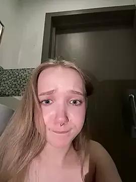 bambi_lu from StripChat is Freechat