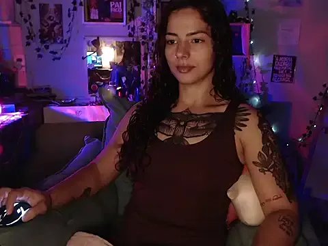 BeellyDance on StripChat 