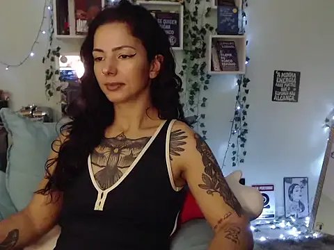 BeellyDance on StripChat 