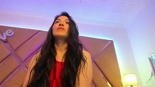 BellaTaylorxx from StripChat