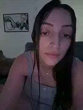 BelleLouiseVp from StripChat