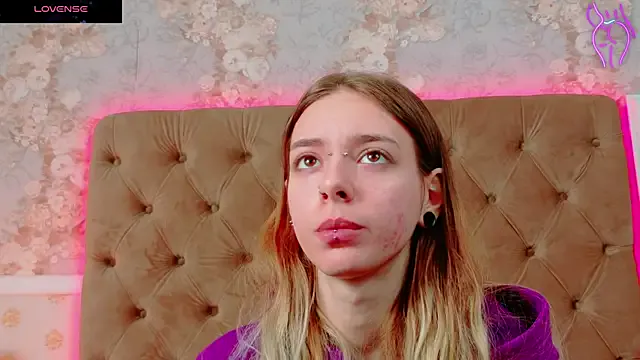 CoraVex on StripChat