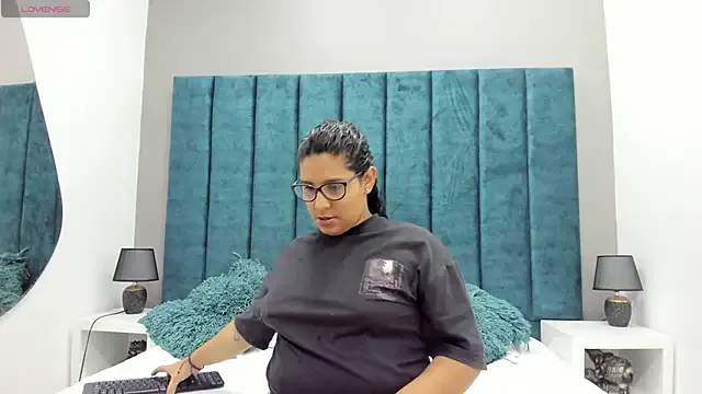 DanielleEvans_ on StripChat