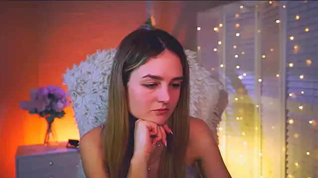 DeboraLarson — show your shoulders