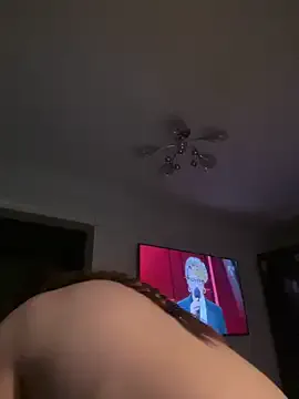 DeniMilkyyyyy on StripChat