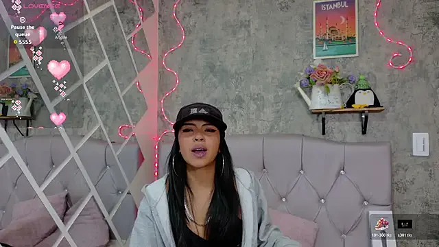 Devil_AliceXo on StripChat