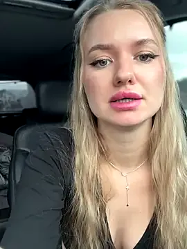 Devill_Angel_ on StripChat